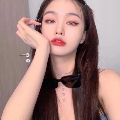 穿越成摸金校尉